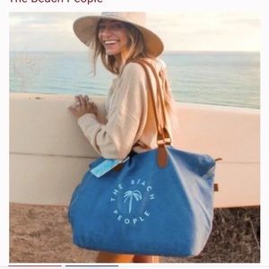 THE GOLD COAST WEEKENDER